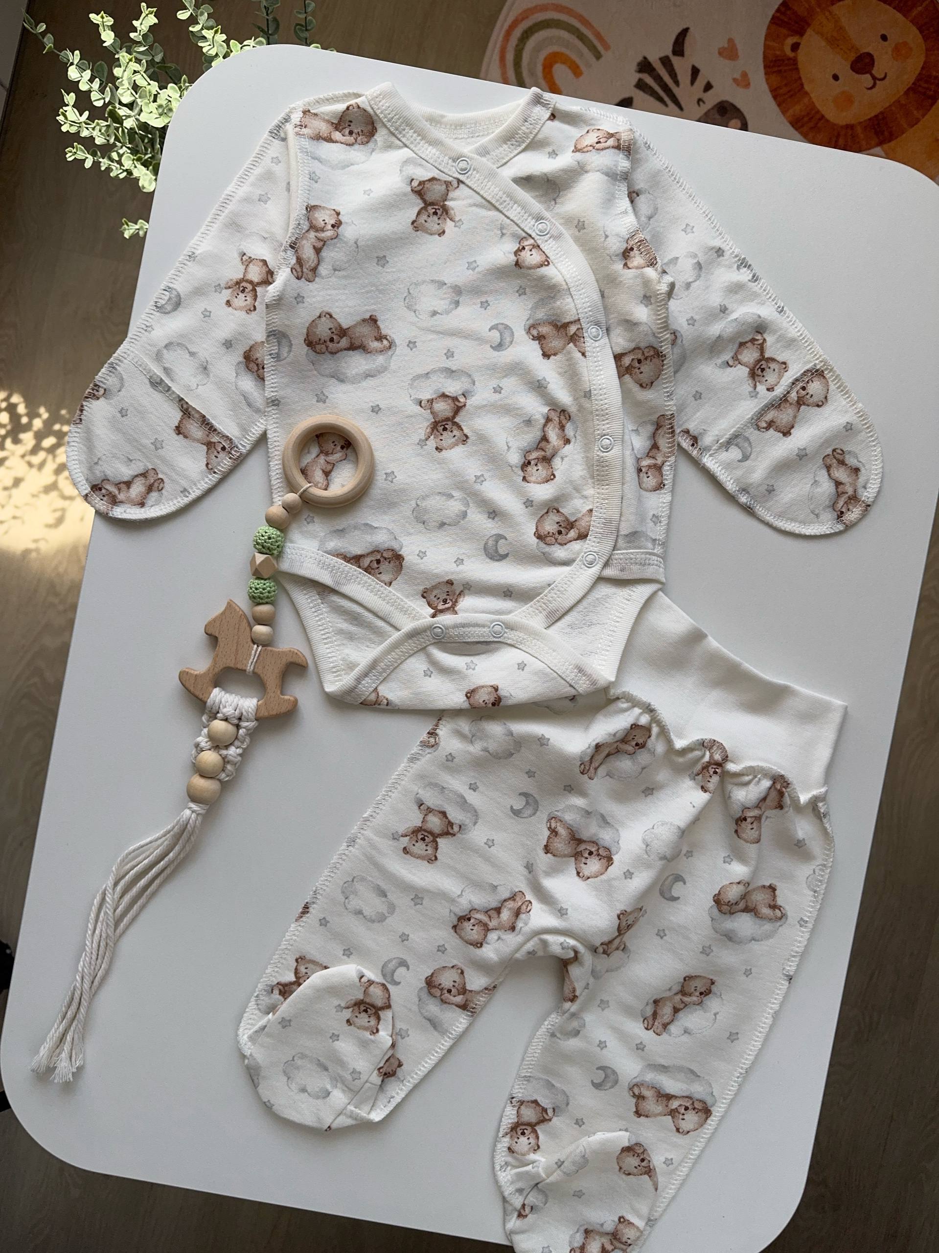 Набір для немовлят футер 6 предметів 62-68 чоловічок, боді, сорочка, шапочка, повзунки - Фото 3 | Дитячий одяг Store Olivka