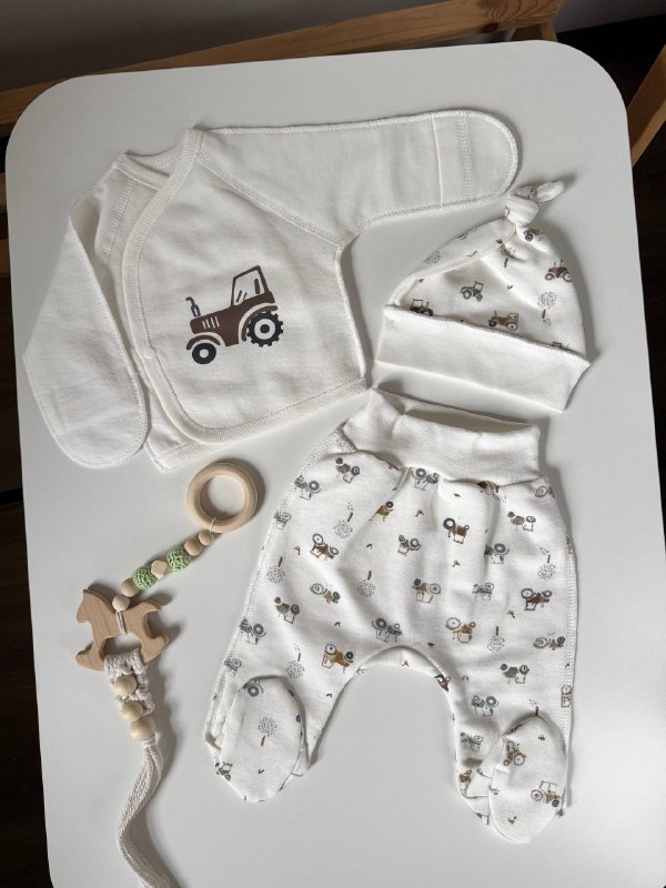 Комплект для новонароджених футер 56 сорочка, повзунята та шапочка - Головне фото | Дитячий одяг Olivka Store